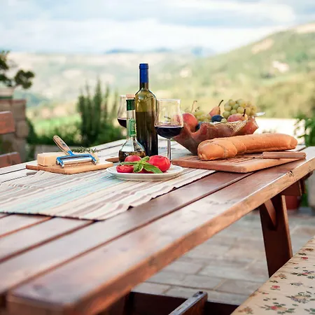 Fattoria Ca' Di Fatino Bed & Breakfast 3*