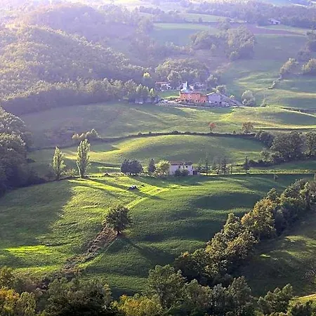 Fattoria Ca' Di Fatino 3* Кастильоне-деи-Пеполи